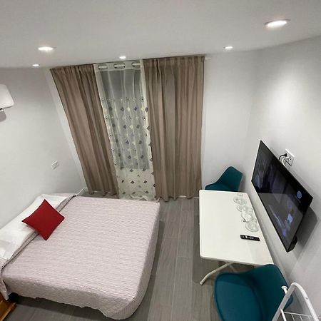 Estudios Nuevos Madrid Centro Kültér fotó