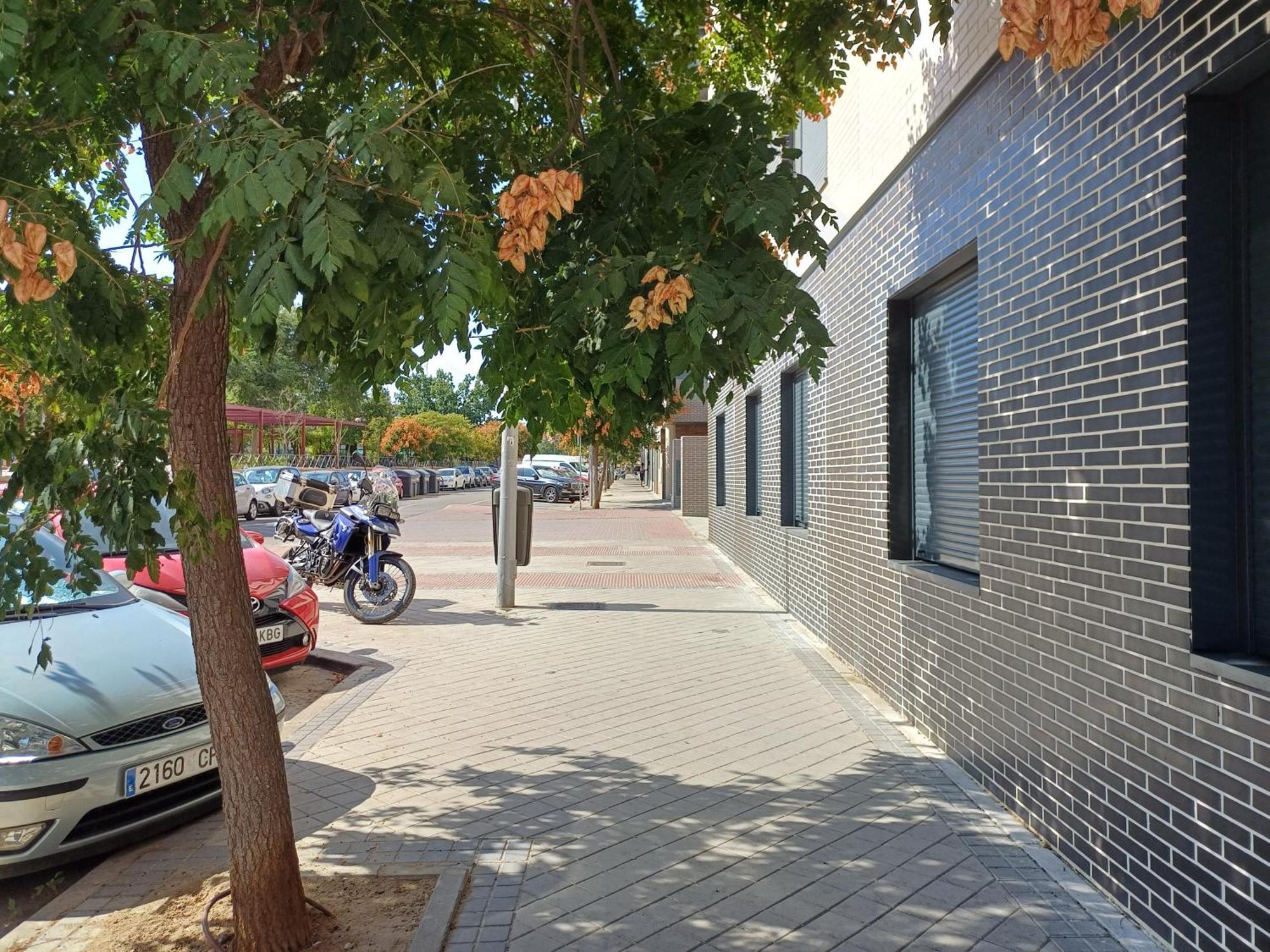 Estudios Nuevos Madrid Centro Kültér fotó