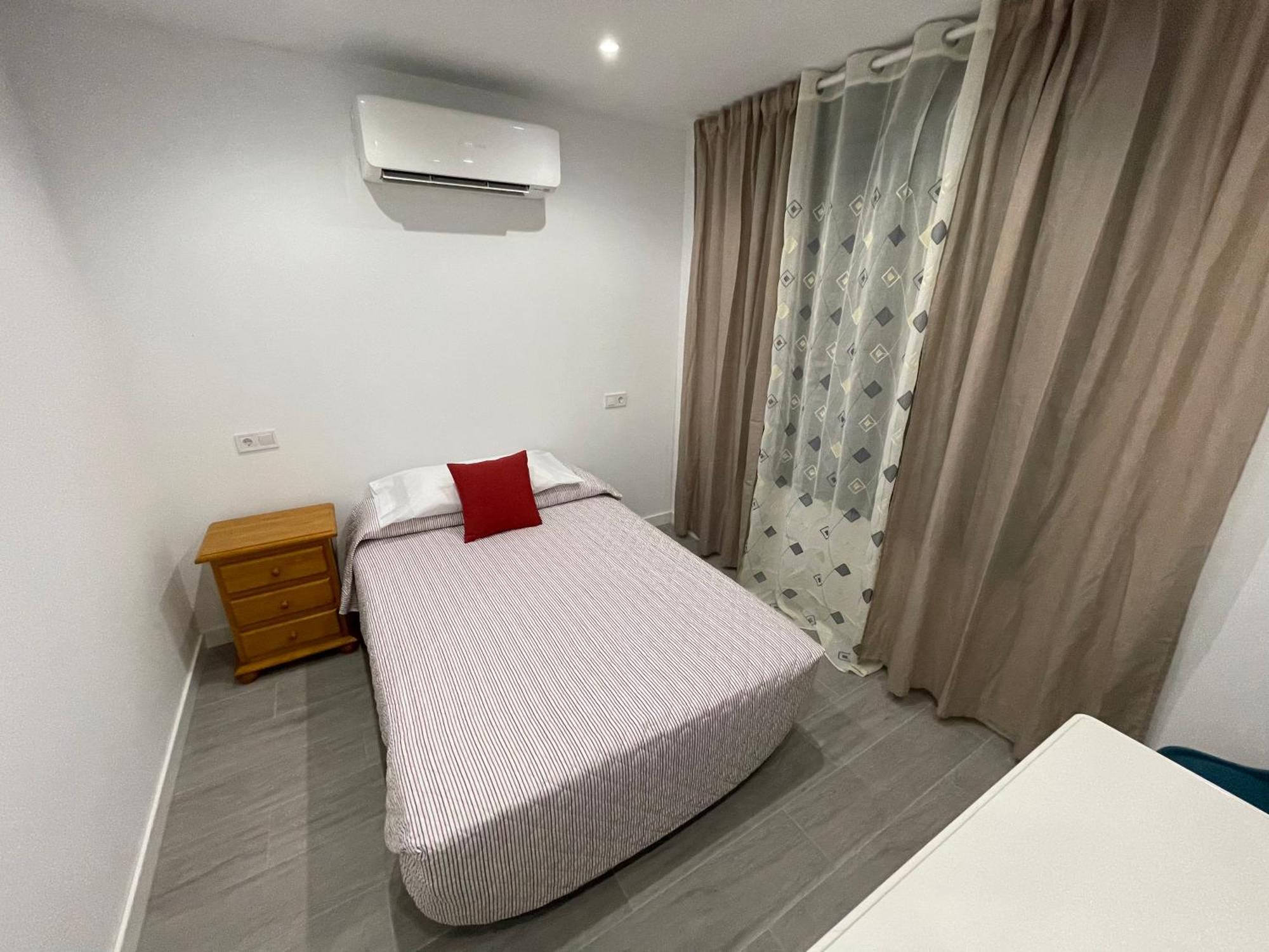 Estudios Nuevos Madrid Centro Kültér fotó